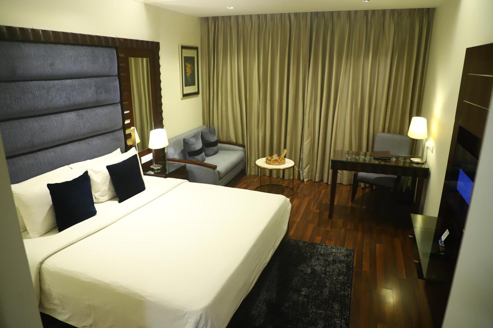 Deventure Sarovar Portico Kapashera, New Delhi Eksteriør bilde