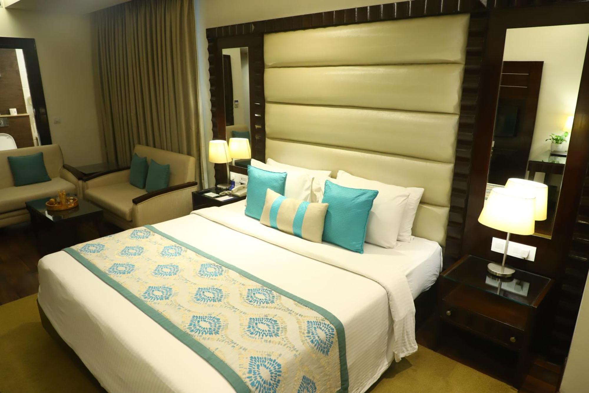 Deventure Sarovar Portico Kapashera, New Delhi Eksteriør bilde